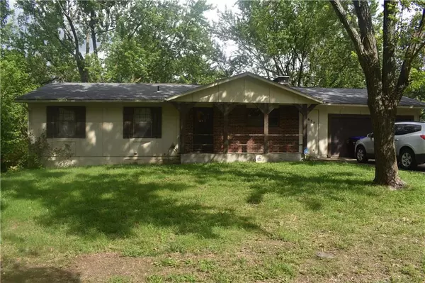 2657 SE Eveningtide WAY, Topeka, KS 66605