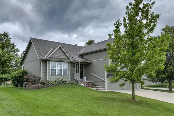 Liberty, MO 64068,1207 Goldenrain Tree CT