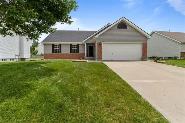 Liberty, MO 64068,520 Brentwood DR