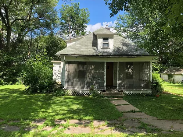 Lathrop, MO 64465,613 Maple ST