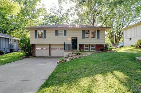 Blue Springs, MO 64014,1109 NE 10th ST