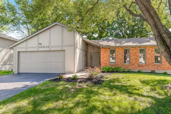 Olathe, KS 66062,15212 W 152nd CIR