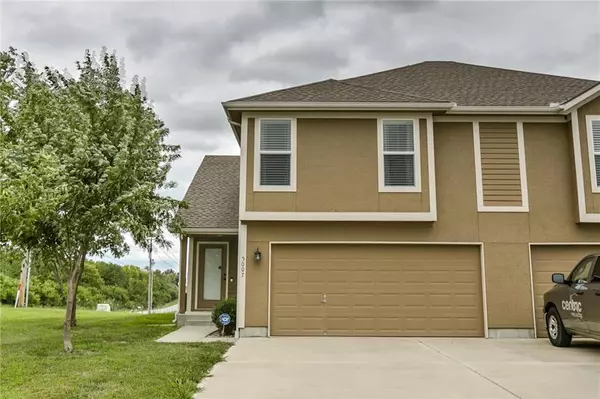 5007 141st TER, Basehor, KS 66007