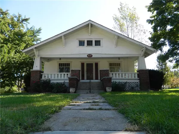 517 S Walnut ST, Cameron, MO 64429