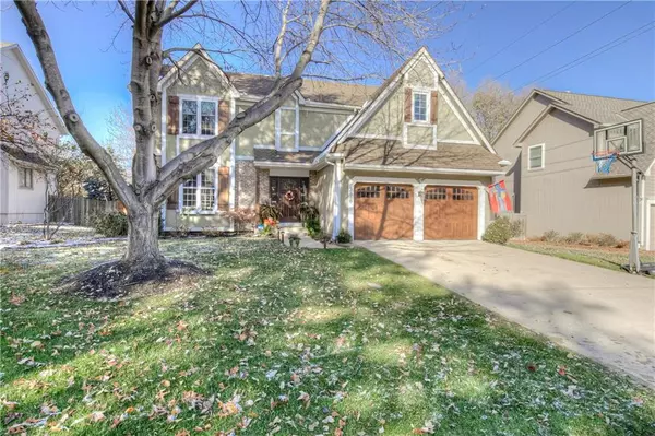 9810 W 129th ST, Overland Park, KS 66213