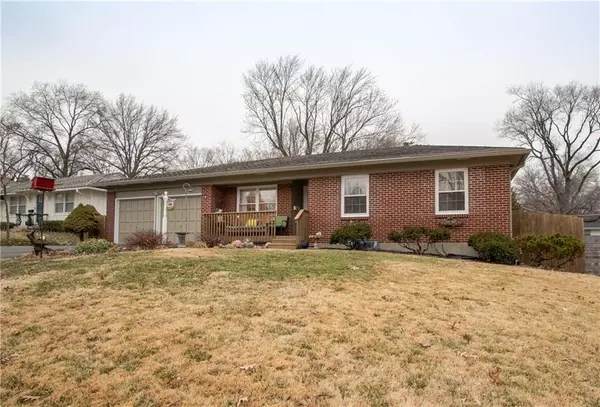 3506 W 49th ST, Roeland Park, KS 66205