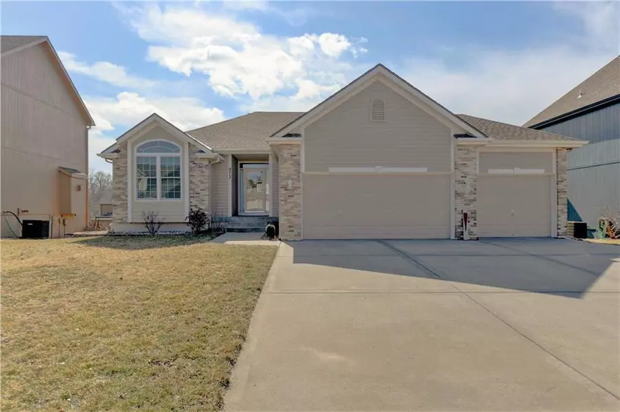 973 Wellington WAY, Liberty, MO 64068