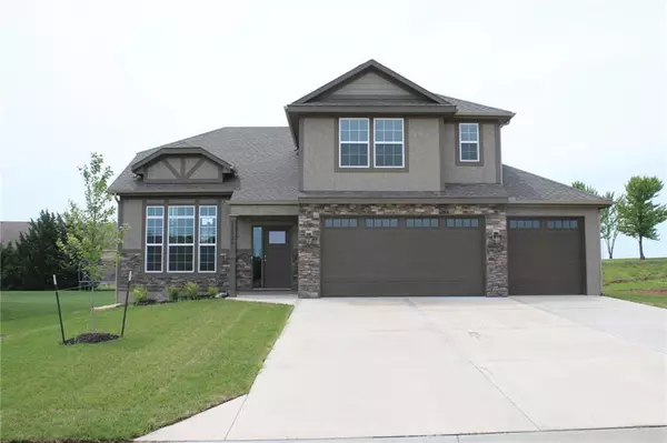 15525 Lakeside, Basehor, KS 66007