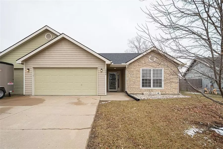 1046 Firetree AVE, Baldwin City, KS 66006