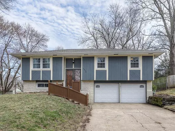 Shawnee, KS 66216,5943 Caenen ST