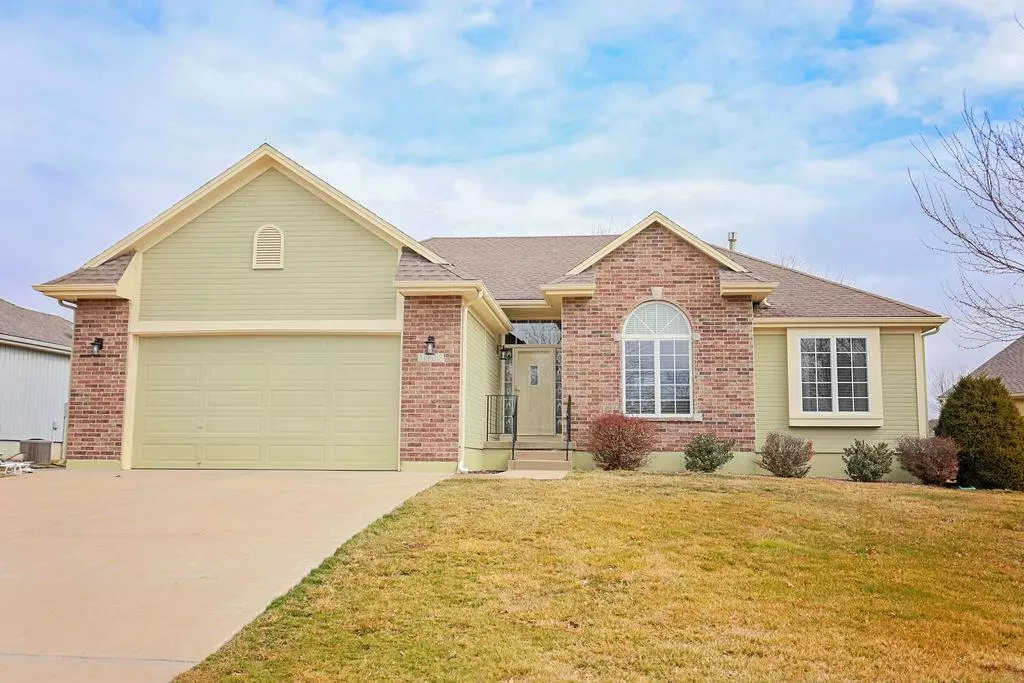 Raymore, MO 64083,1908 Meadowlark DR