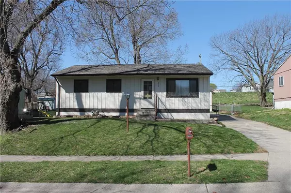 St Joseph, MO 64503,2308 Meadow TRL