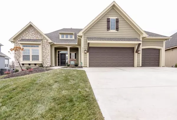 Olathe, KS 66062,13426 W 148th CIR