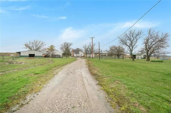 4387 Vermont, Wellsville, KS 66092