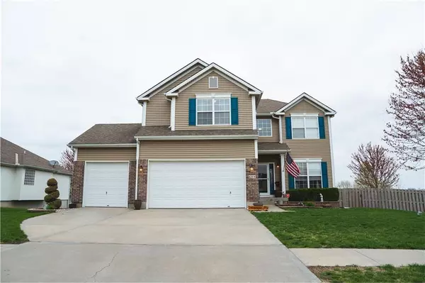 609 NW Eagle DR, Grain Valley, MO 64029