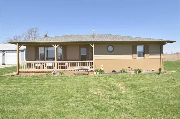 5501 SE State Rt DD HWY, Faucett, MO 64448