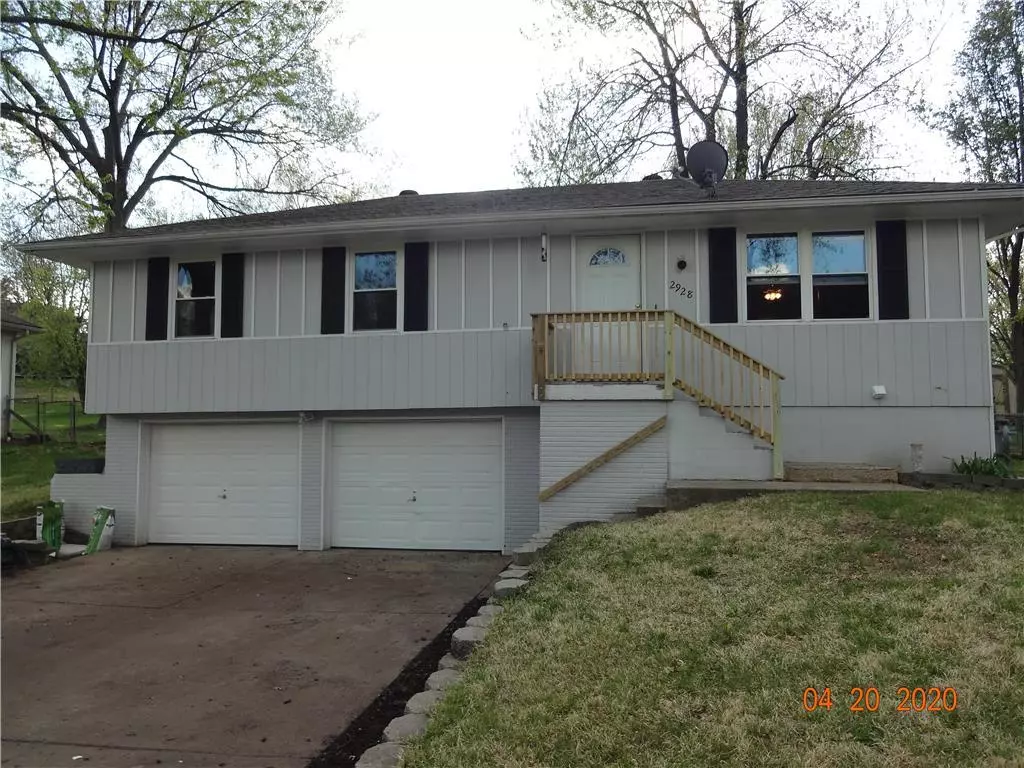 Independence, MO 64057,2928 S Cochise DR