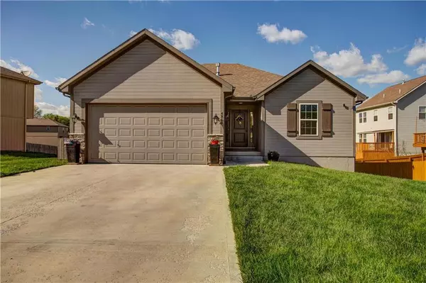 Kansas City, KS 66106,4810 Shearer CT