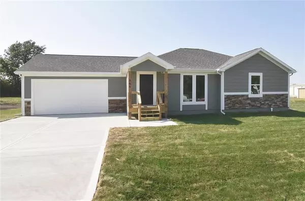 566 Dolinger, Trimble, MO 64492