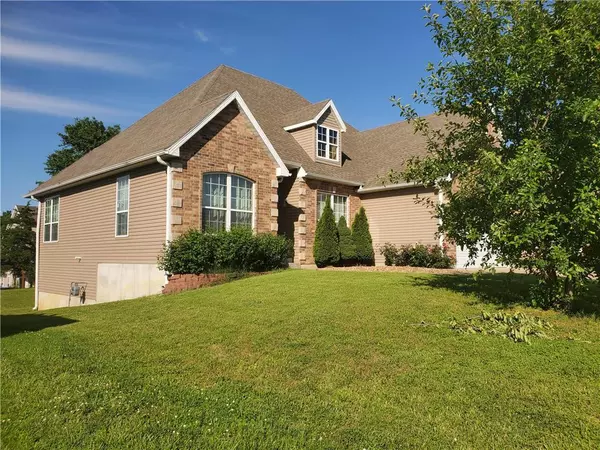 Warrensburg, MO 64093,1219 Cypress CT