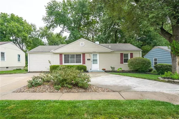 7335 Nall, Prairie Village, KS 66208