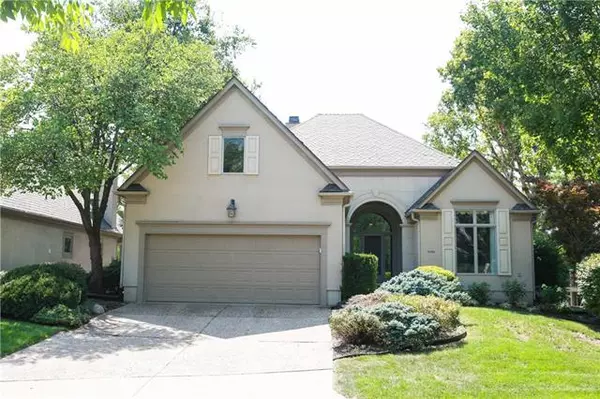 5305 116th, Leawood, KS 66211