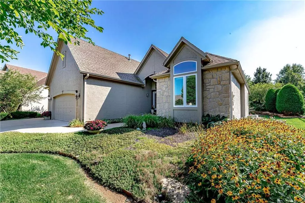 Leawood, KS 66224,2945 143rd