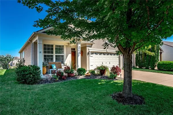 Lenexa, KS 66227,8944 Meadow View