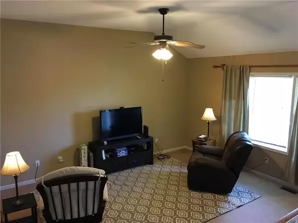 Lansing, KS 66043,630 Hillcrest