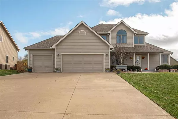 309 Signal Ridge, Baldwin City, KS 66006