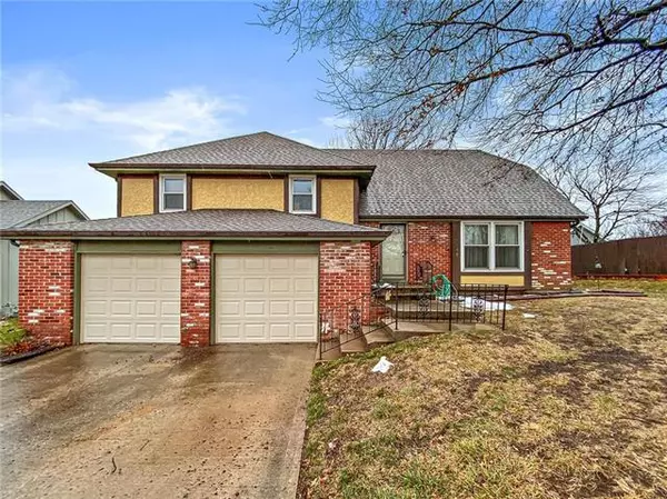 6630 Hallet, Shawnee, KS 66216