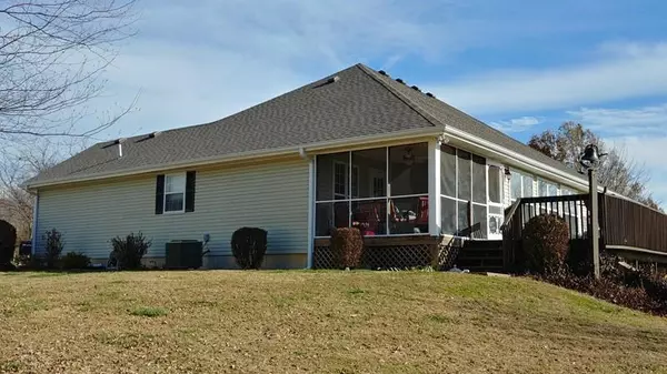 Nevada, MO 64772,15828 S 1375 Rd