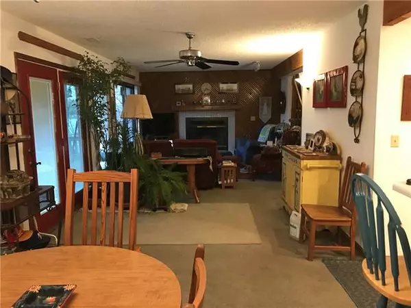 Sunrise Beach, MO 65079,403 Wildwood Shores