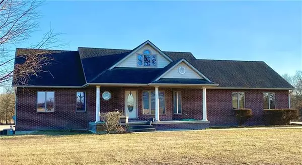 2001 Stirling, Butler, MO 64730