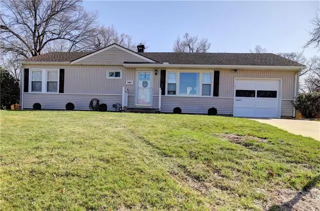 10009 68th, Raytown, MO 64133