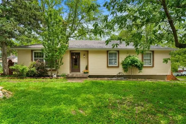 5558 Oliver, Kansas City, KS 66106