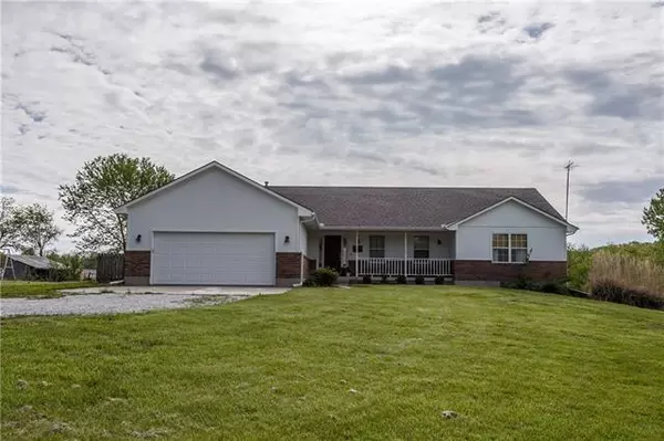 4782 Magruder, Odessa, MO 64076