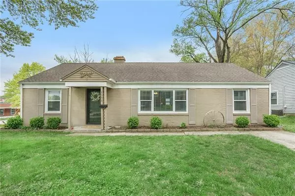 7556 State Line, Prairie Village, KS 66208