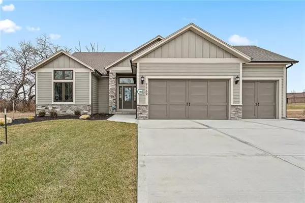 24153 W 92nd ST, Lenexa, KS 66227