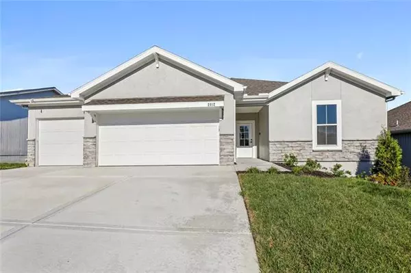 2012 Creek View, Raymore, MO 64083