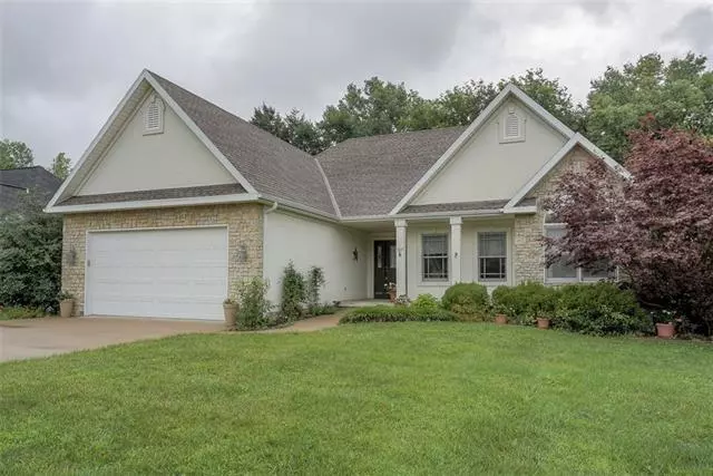 3409 Stanford, St Joseph, MO 64506