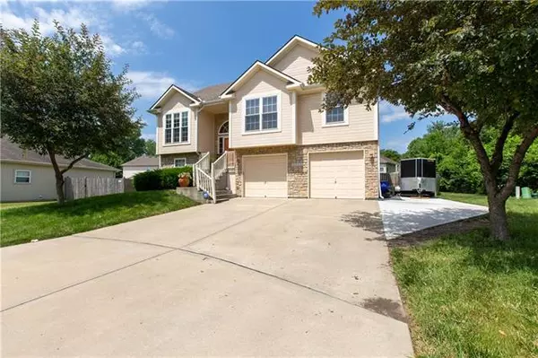 13802 Craig, Grandview, MO 64030