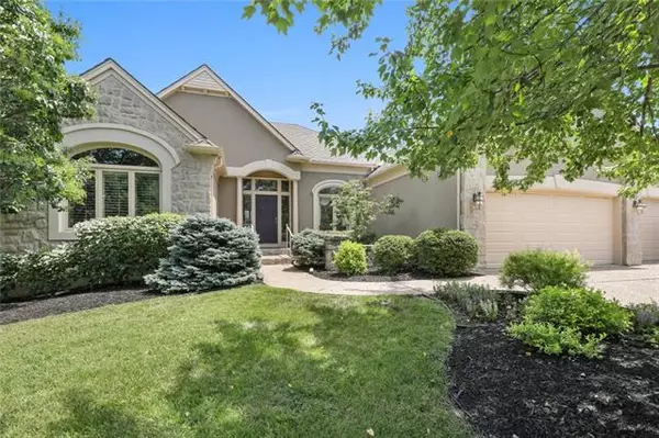 11521 Juniper, Leawood, KS 66211