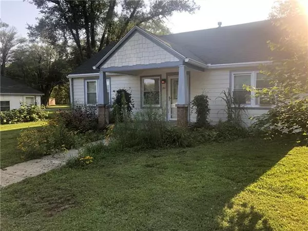 210 2nd, Easton, KS 66020