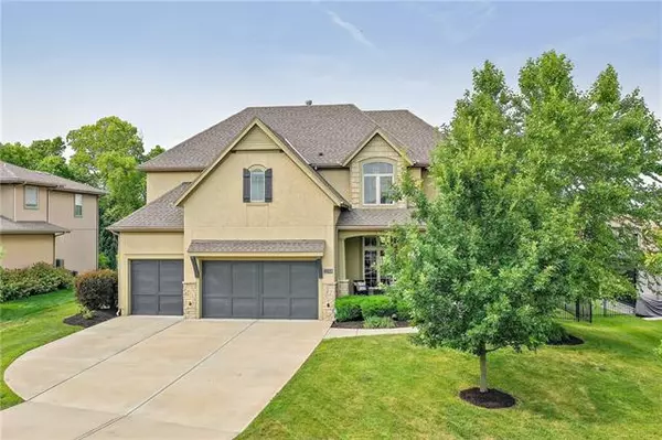 12308 162nd, Overland Park, KS 66221