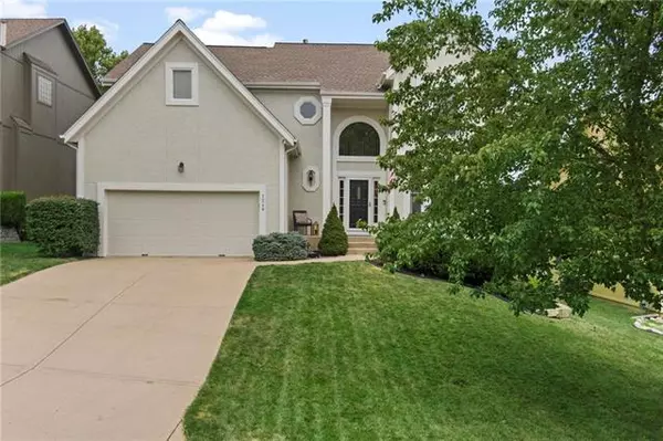 7249 Cottonwood, Shawnee, KS 66216