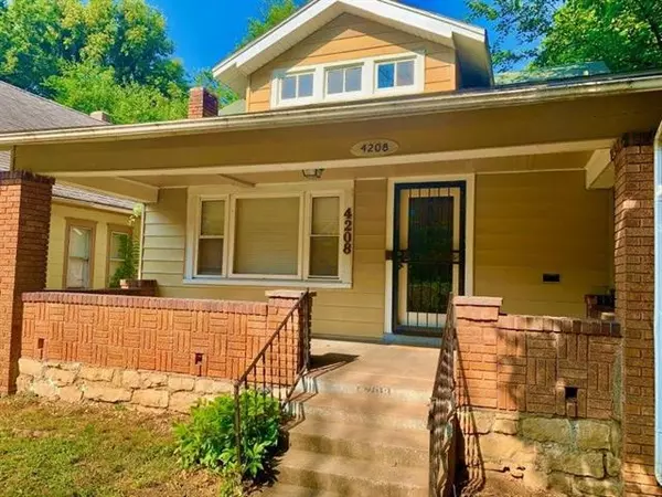 4208 Park, Kansas City, MO 64130