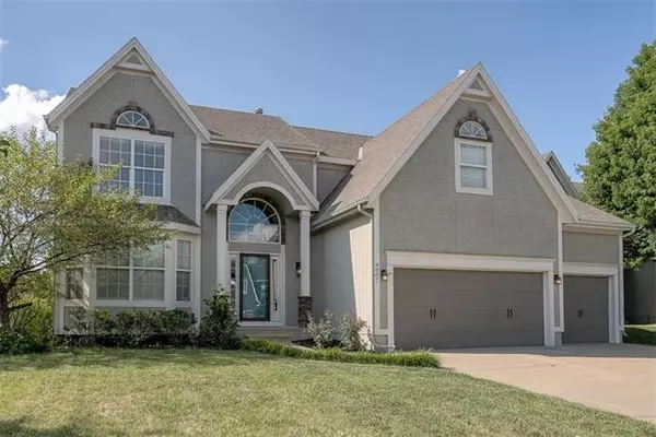 9807 Prairie Creek, Lenexa, KS 66220