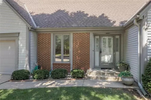 10337 Ballentine, Overland Park, KS 66214