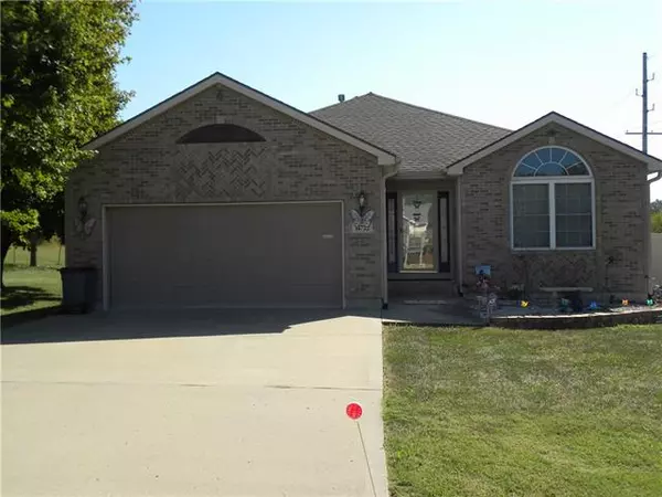 14722 Hickory, Bonner Springs, KS 66012